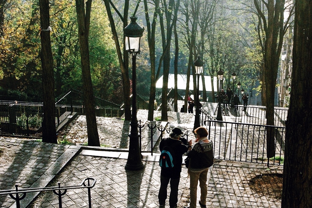 Montmartre Guided Walking Tour – Private Tour in French